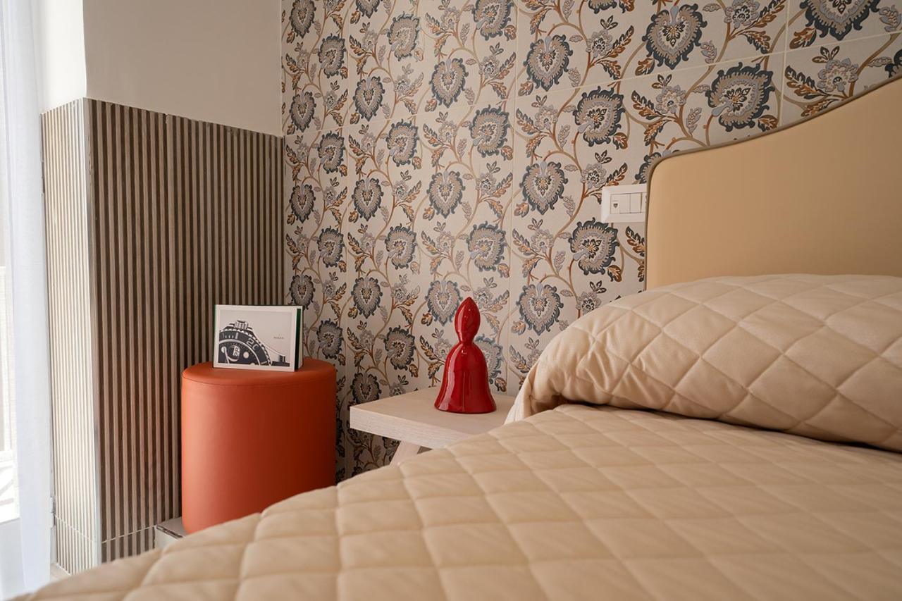 Готель P.C. Boutique Medina H. Napoli Centro, By Clapa Group Екстер'єр фото